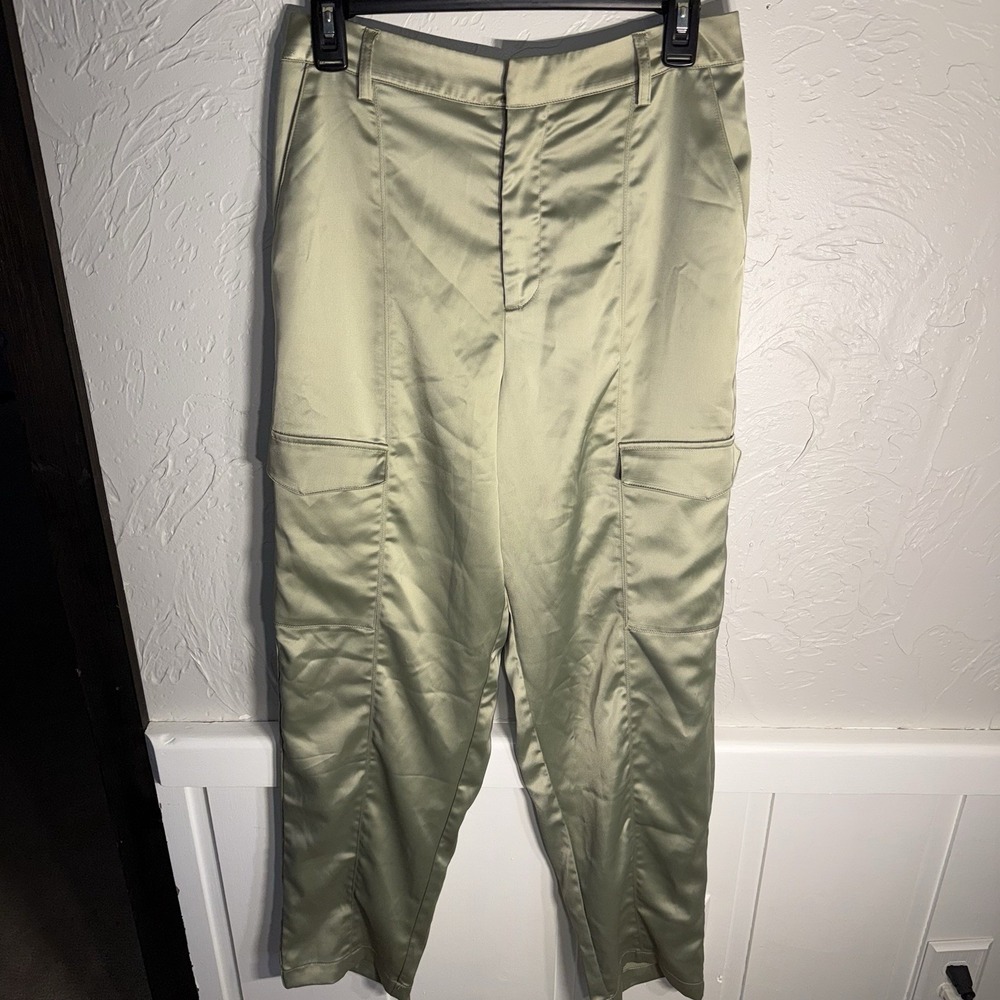 House of Harlow 1960 Sage Green Satin Straight LegCargo Pants HighRise 6 Glamour